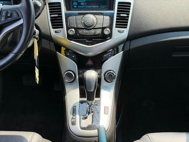 used 2014 Chevrolet Cruze car, priced at $10,000