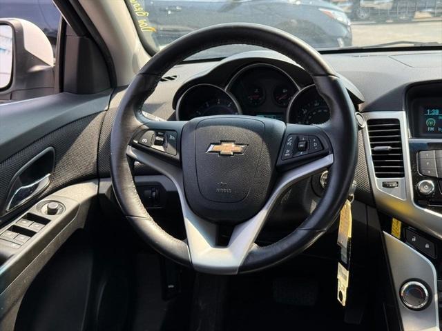 used 2014 Chevrolet Cruze car, priced at $10,000