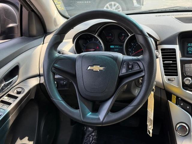 used 2014 Chevrolet Cruze car, priced at $12,000