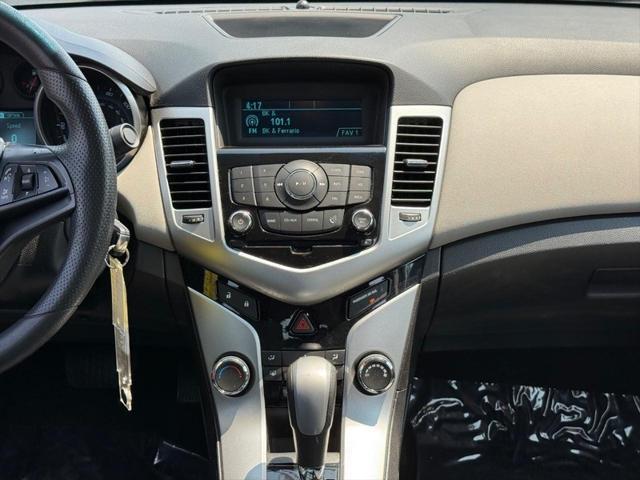 used 2014 Chevrolet Cruze car, priced at $12,000