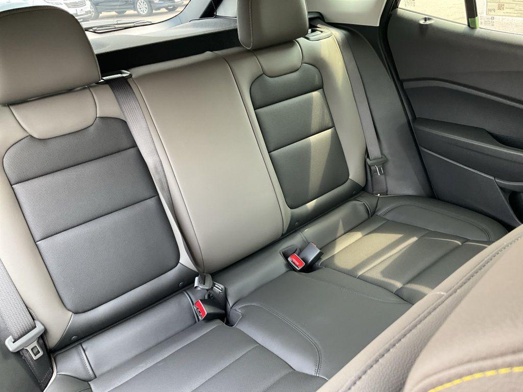 new 2025 Chevrolet Trax car, priced at $25,929