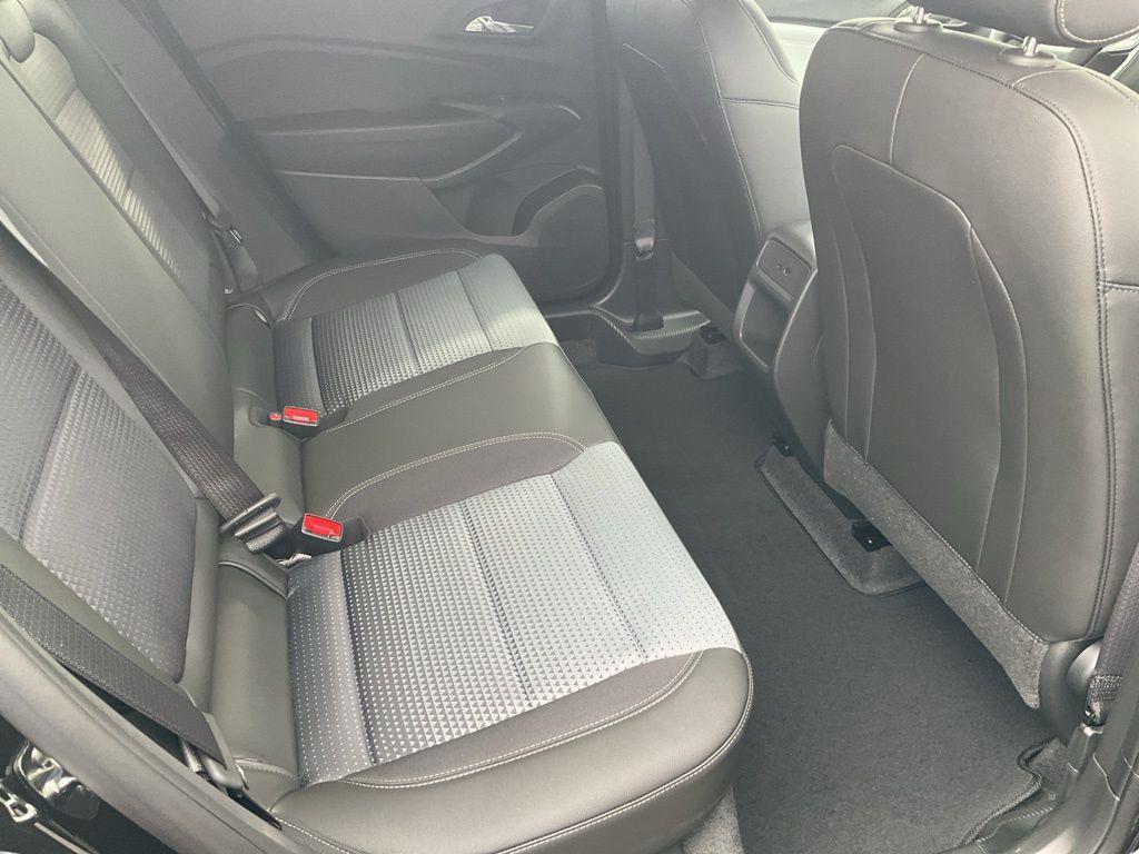 new 2025 Chevrolet Trax car, priced at $23,425