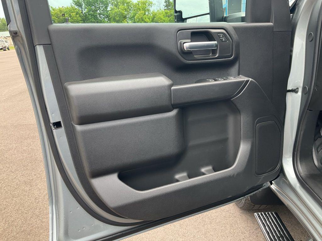 new 2025 Chevrolet Silverado 3500 car, priced at $67,155