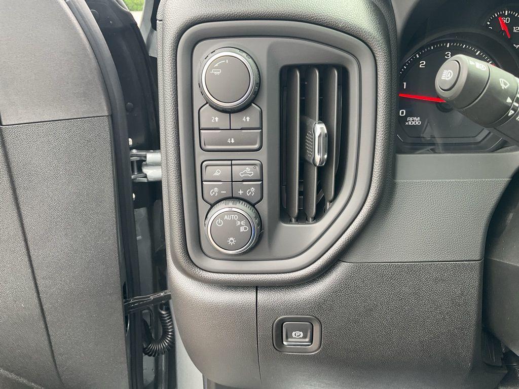 new 2025 Chevrolet Silverado 3500 car, priced at $67,155