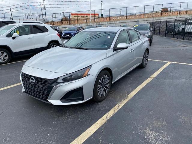 used 2023 Nissan Altima car, priced at $21,995