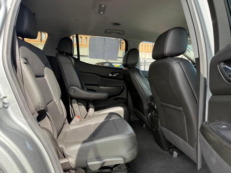 used 2023 GMC Acadia car, priced at $27,685