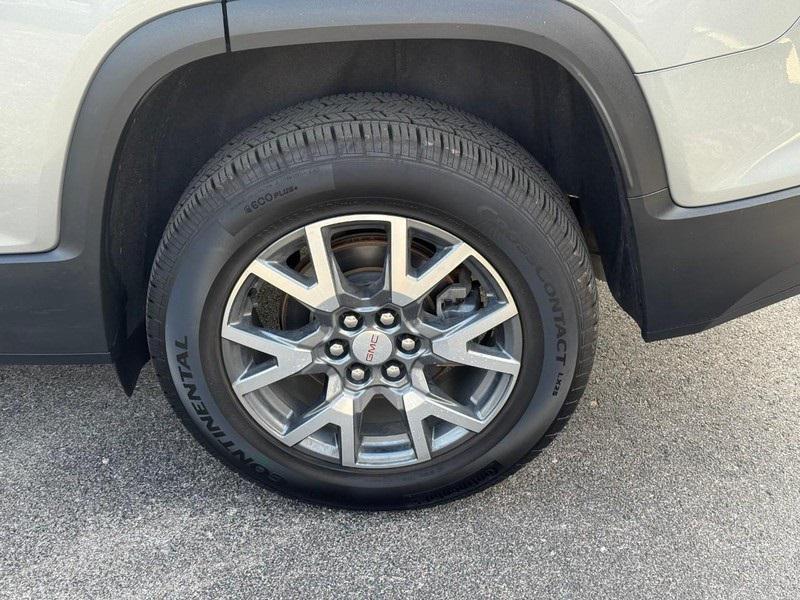 used 2023 GMC Acadia car, priced at $27,685