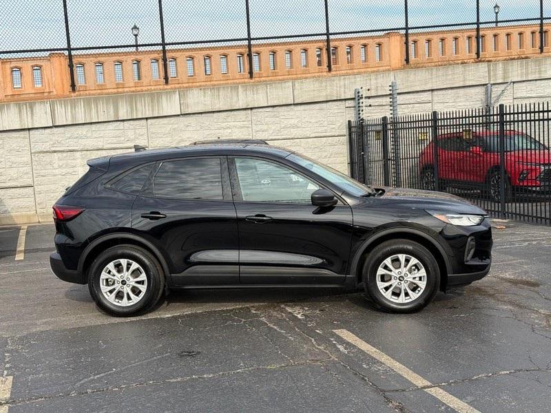 used 2025 Ford Escape car, priced at $23,101