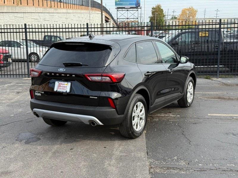 used 2025 Ford Escape car, priced at $23,101