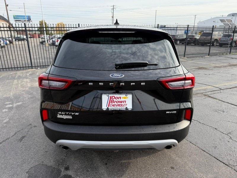 used 2025 Ford Escape car, priced at $23,101