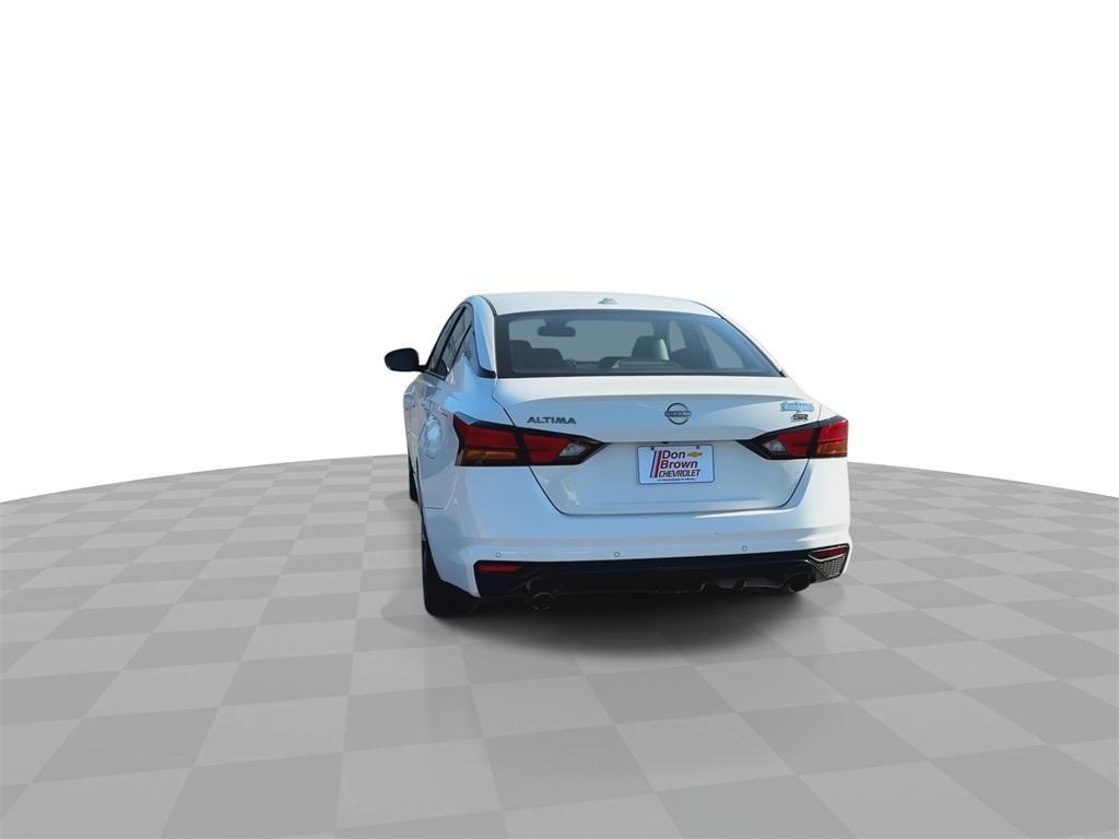 used 2023 Nissan Altima car, priced at $20,387