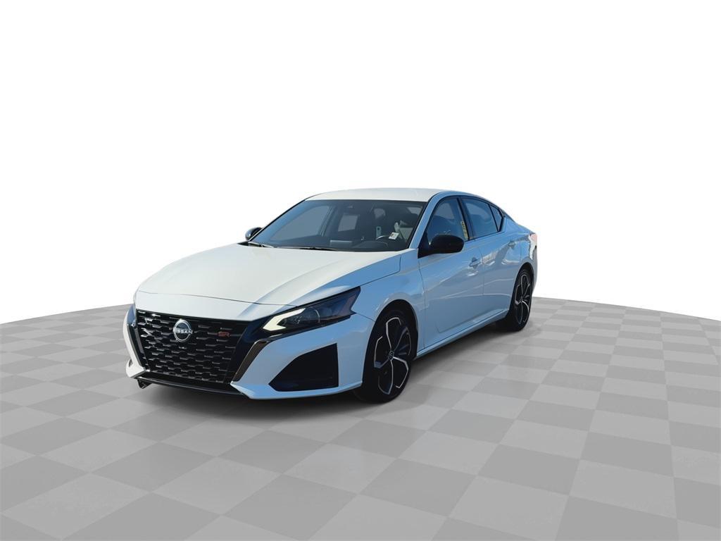 used 2023 Nissan Altima car, priced at $20,387