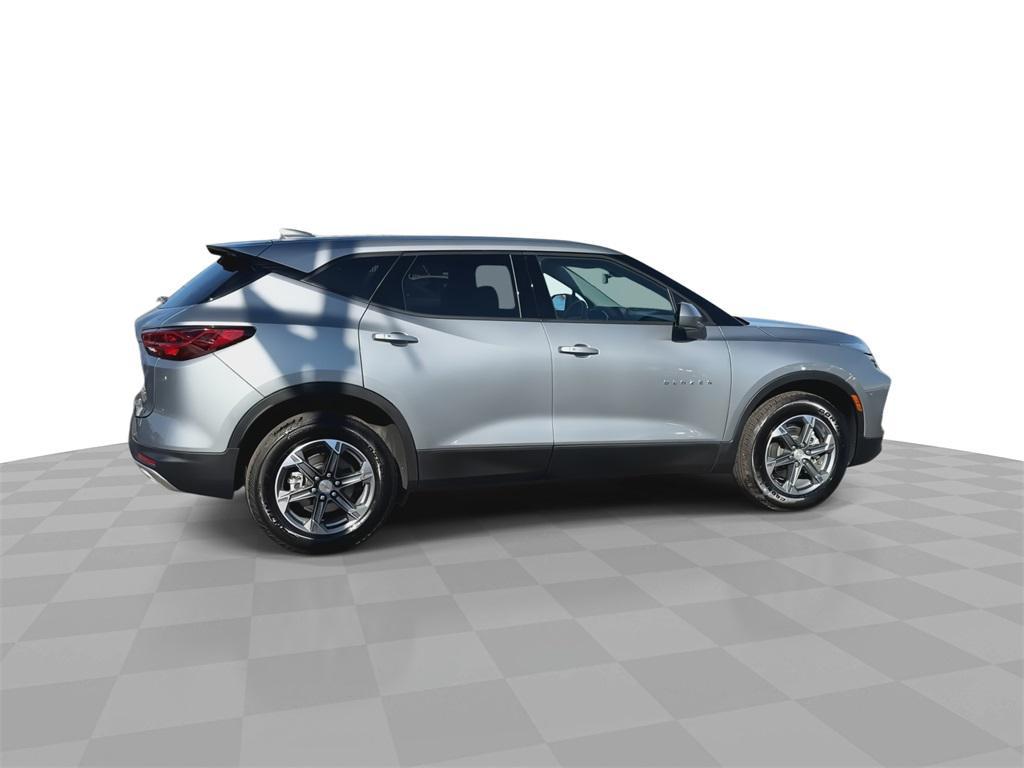used 2025 Chevrolet Blazer car, priced at $32,351