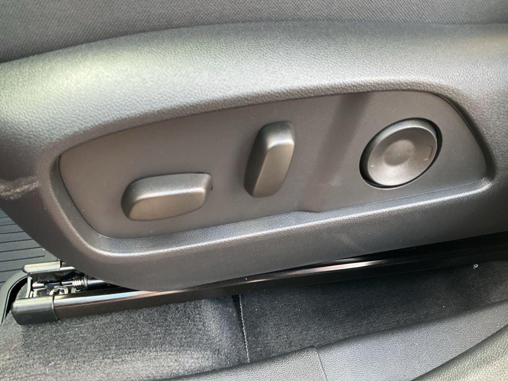 new 2026 Chevrolet Equinox car, priced at $38,675