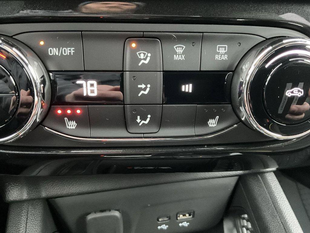 new 2025 Chevrolet TrailBlazer car, priced at $30,903