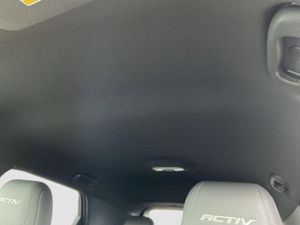 new 2025 Chevrolet TrailBlazer car, priced at $30,903