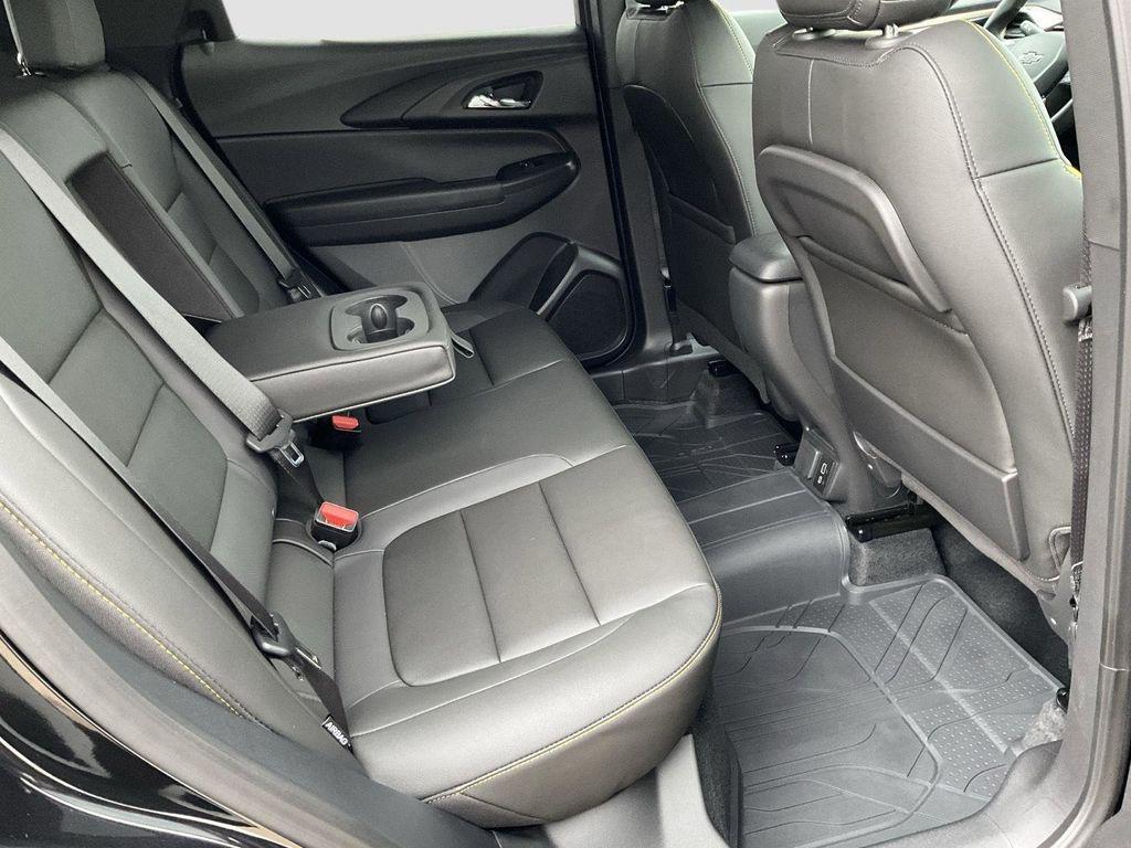 new 2025 Chevrolet TrailBlazer car, priced at $30,903