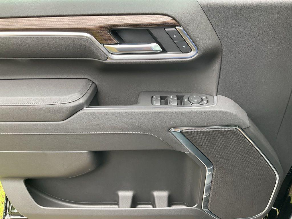 new 2026 Chevrolet Silverado 1500 car, priced at $52,375