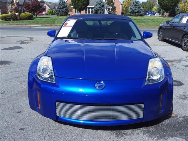 used 2006 Nissan 350Z car, priced at $15,900