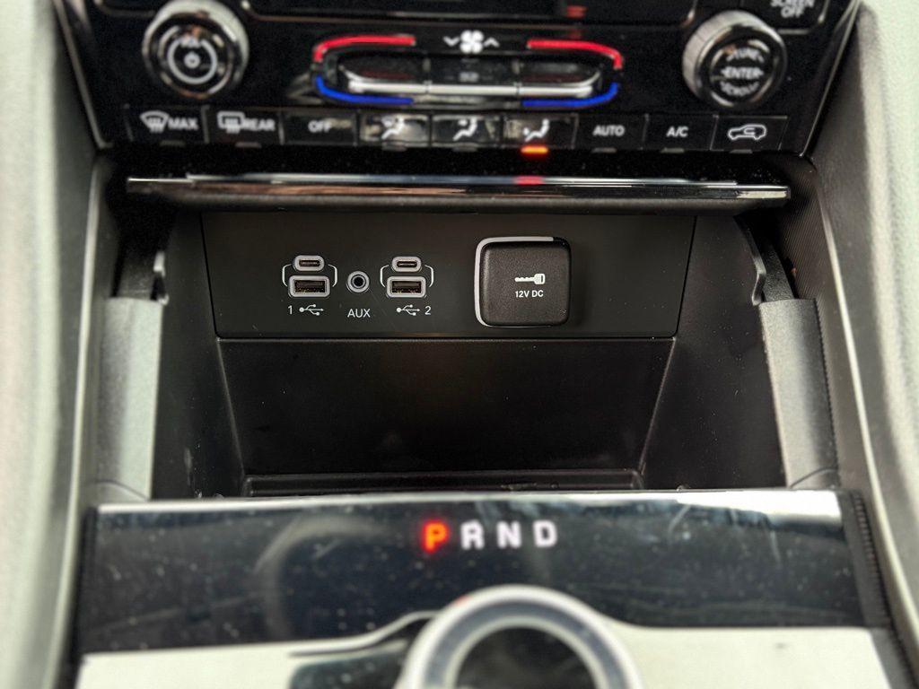 used 2024 Jeep Grand Cherokee car, priced at $26,999