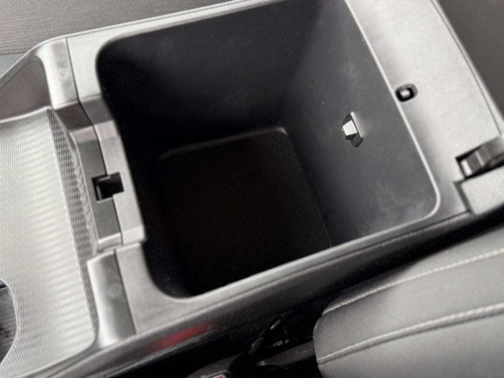 used 2024 Jeep Grand Cherokee car, priced at $26,999