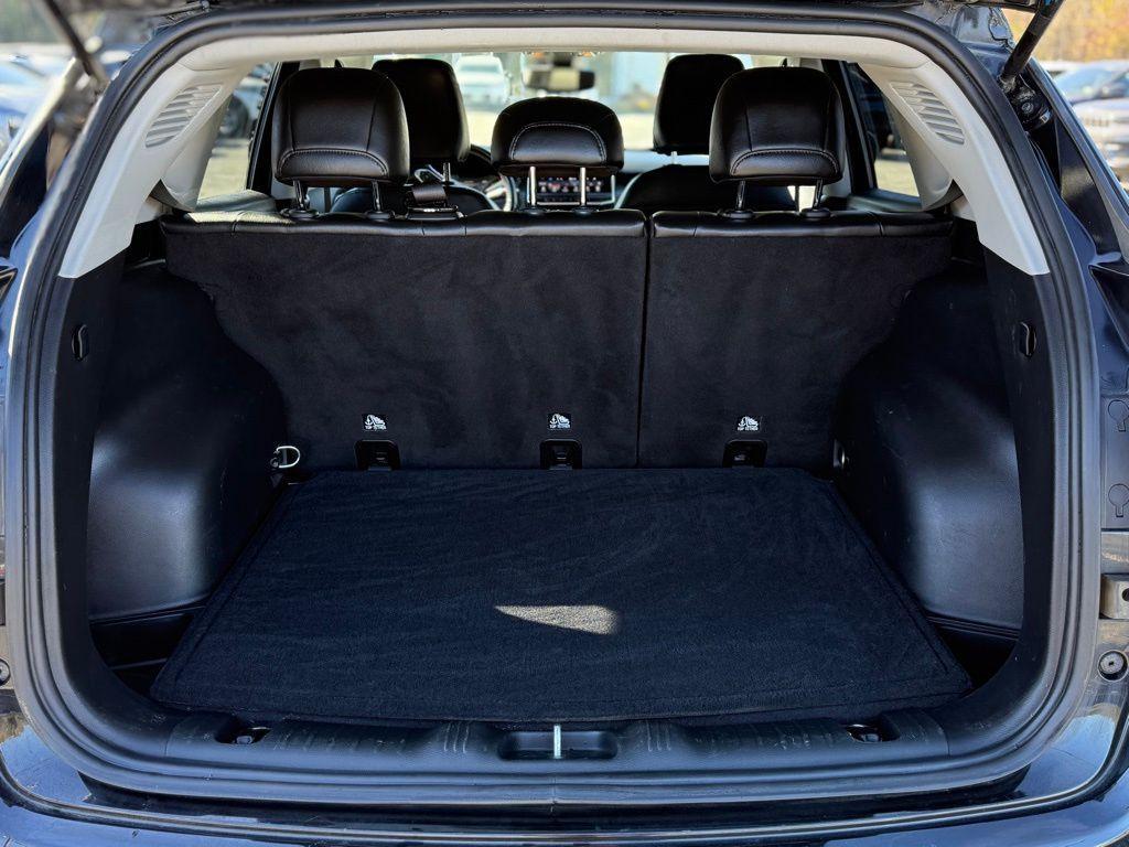 used 2022 Jeep Compass car, priced at $22,284