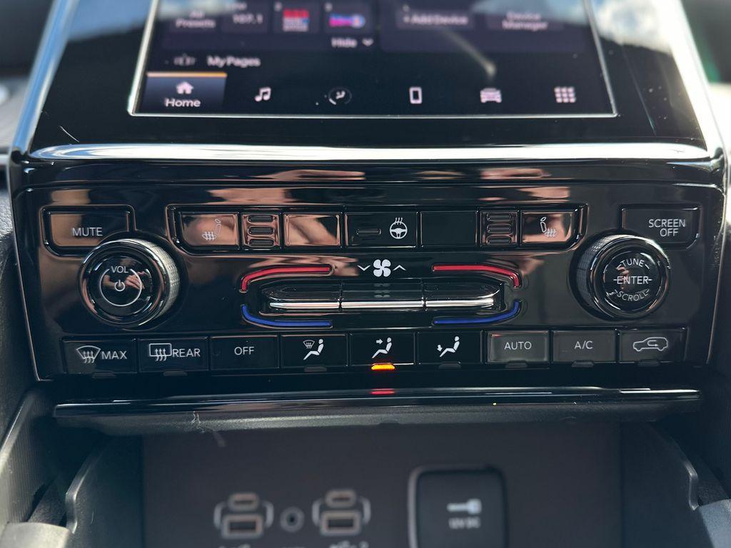 new 2025 Jeep Grand Cherokee L car, priced at $41,224