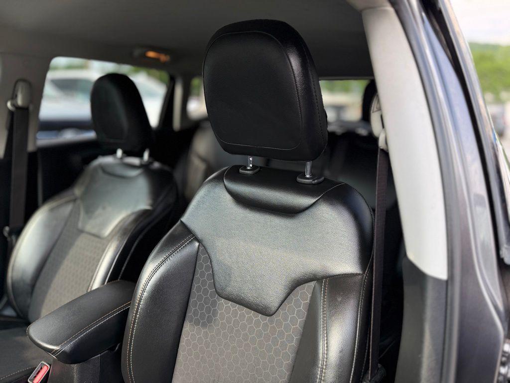 used 2019 Jeep Compass car, priced at $18,000