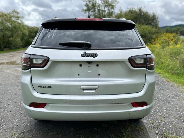 new 2024 Jeep Compass car, priced at $32,680