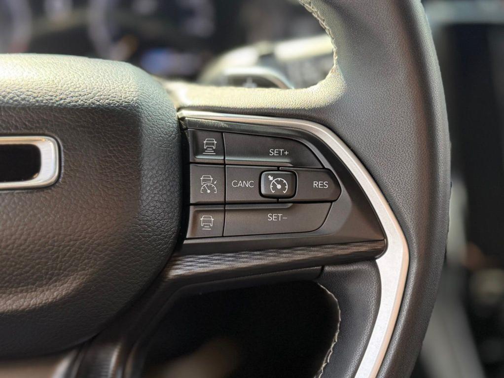 used 2023 Jeep Grand Cherokee L car, priced at $28,522