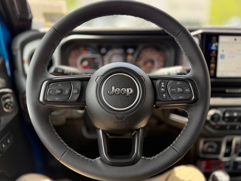 new 2025 Jeep Gladiator car, priced at $47,827