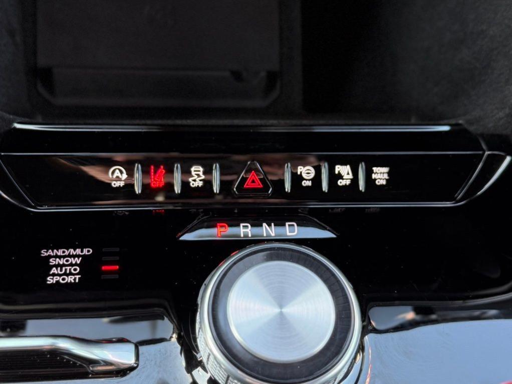 used 2024 Jeep Wagoneer L car, priced at $41,486