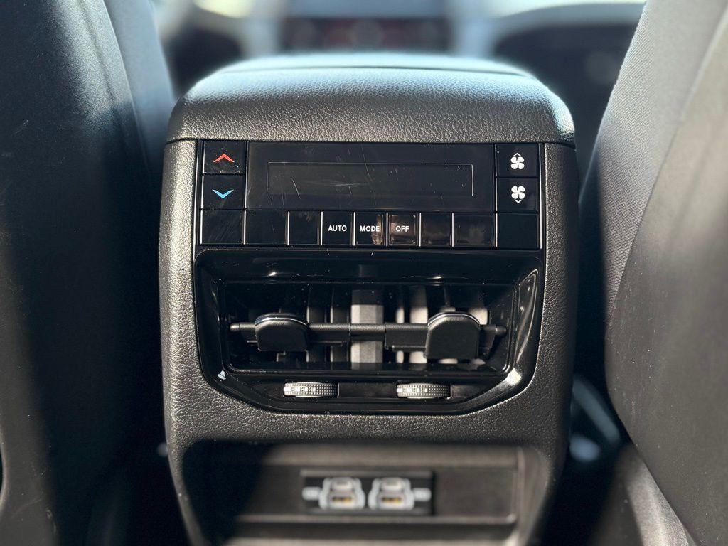 used 2023 Jeep Grand Cherokee L car, priced at $30,551