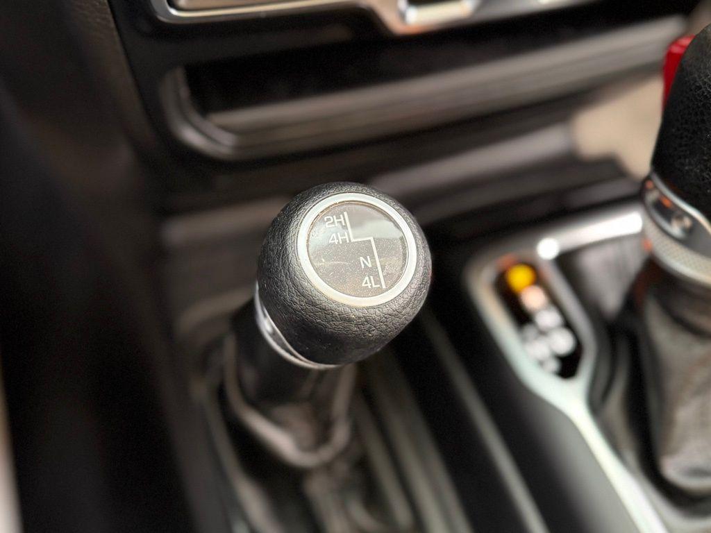used 2022 Jeep Gladiator car, priced at $34,118