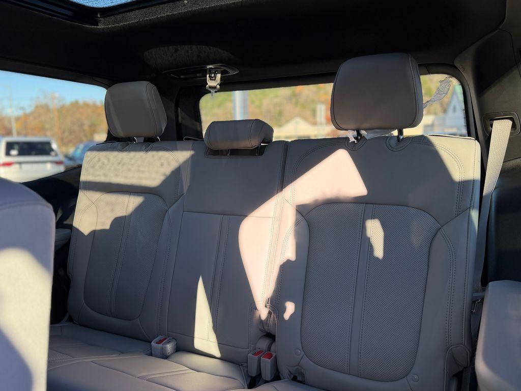 new 2025 Jeep Wagoneer car, priced at $70,500