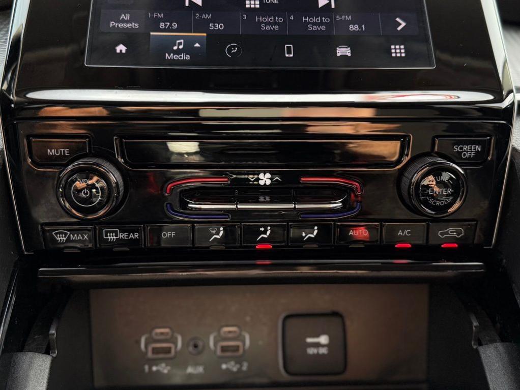 used 2023 Jeep Grand Cherokee L car, priced at $28,987