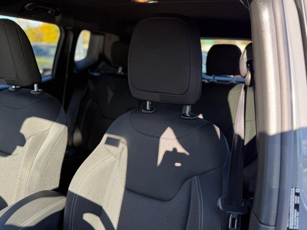 used 2022 Jeep Renegade car, priced at $19,312