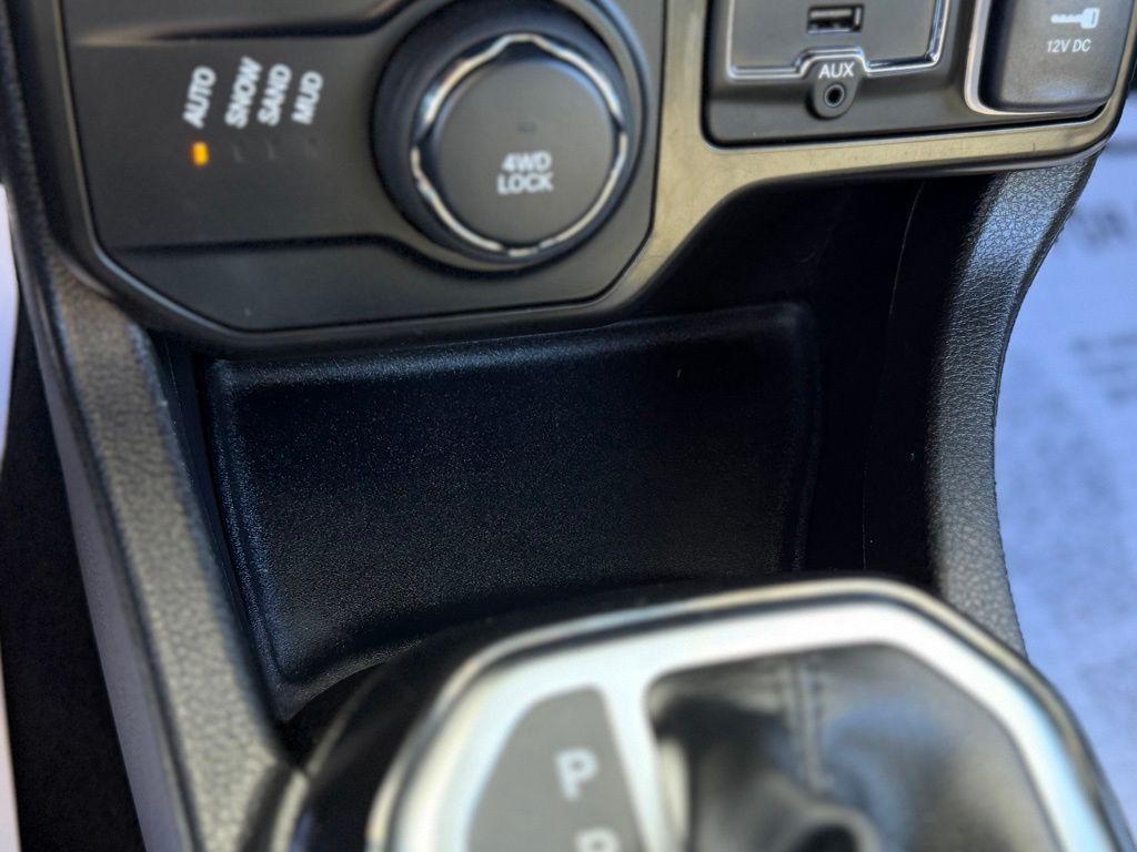 used 2022 Jeep Renegade car, priced at $19,312