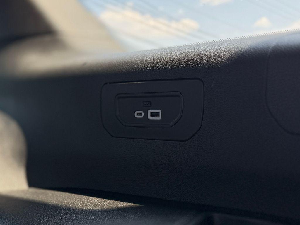 new 2025 Jeep Grand Cherokee L car, priced at $47,705