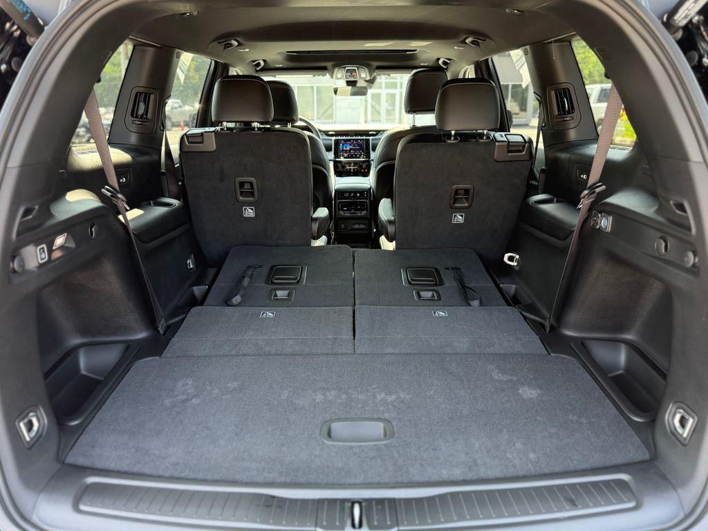 new 2025 Jeep Grand Cherokee L car, priced at $47,705