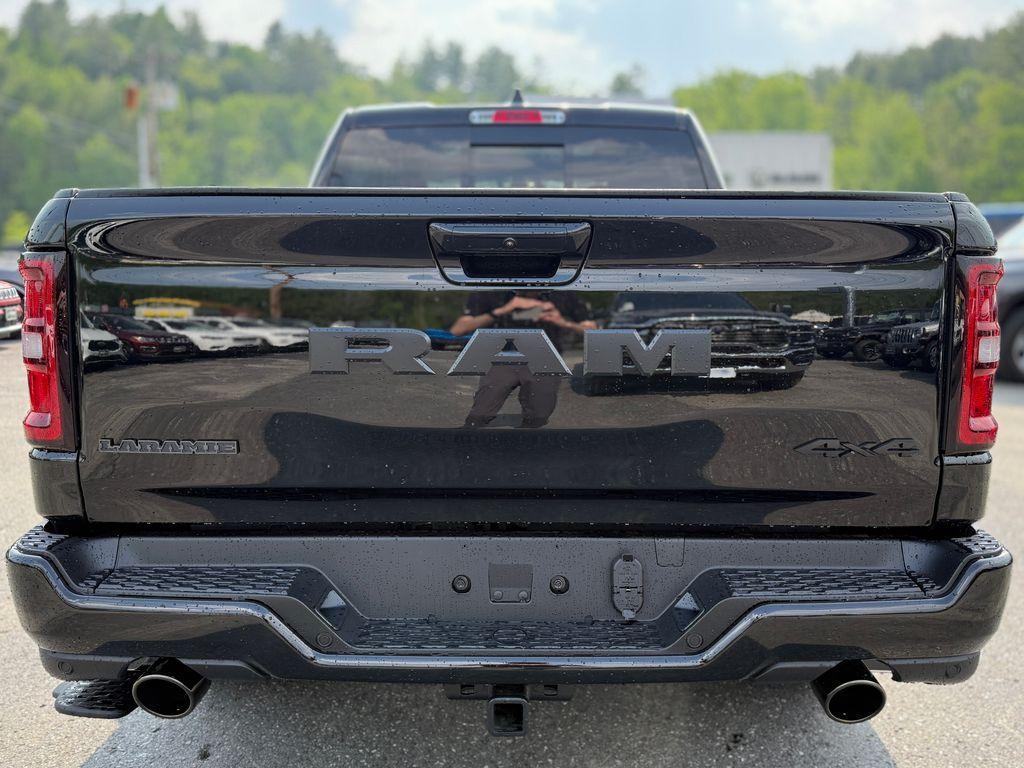 new 2025 Ram 1500 car, priced at $68,206