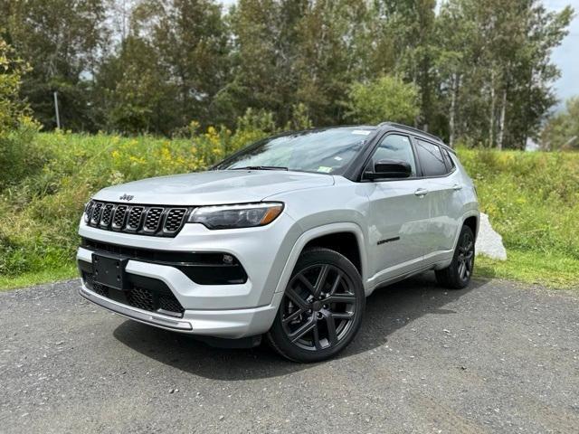 new 2024 Jeep Compass car, priced at $31,180