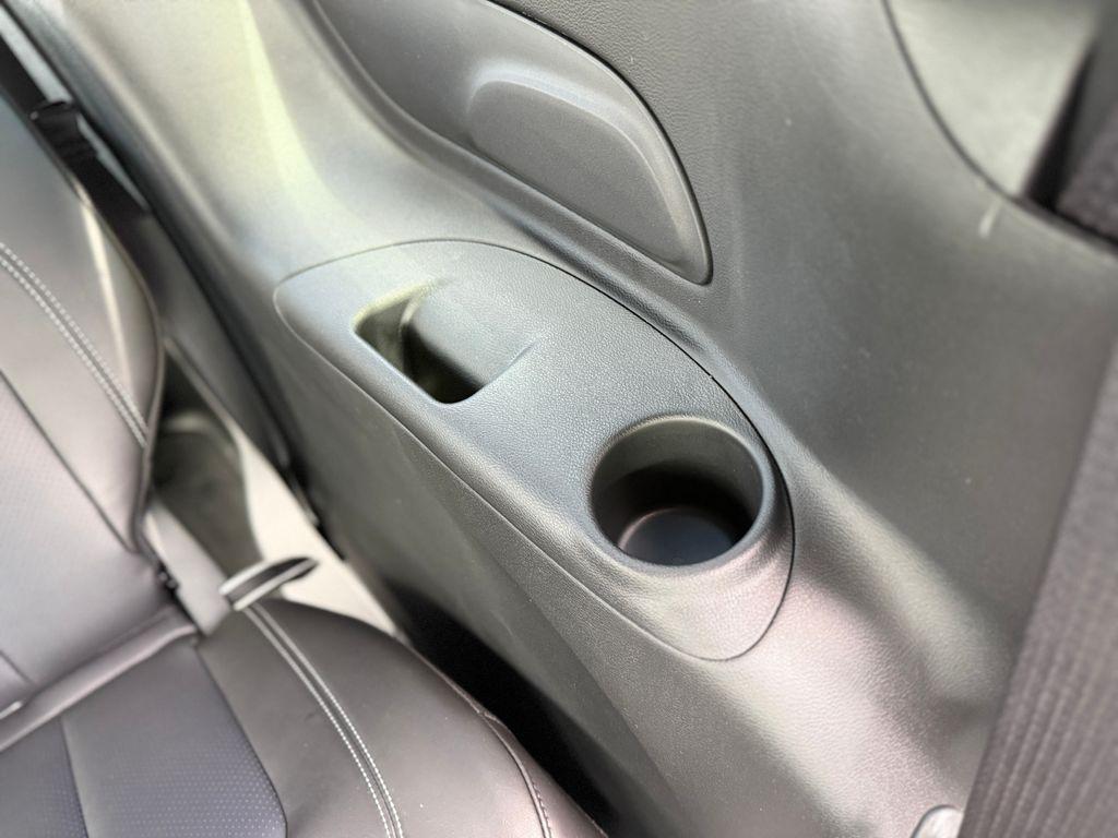 new 2025 Chrysler Pacifica car