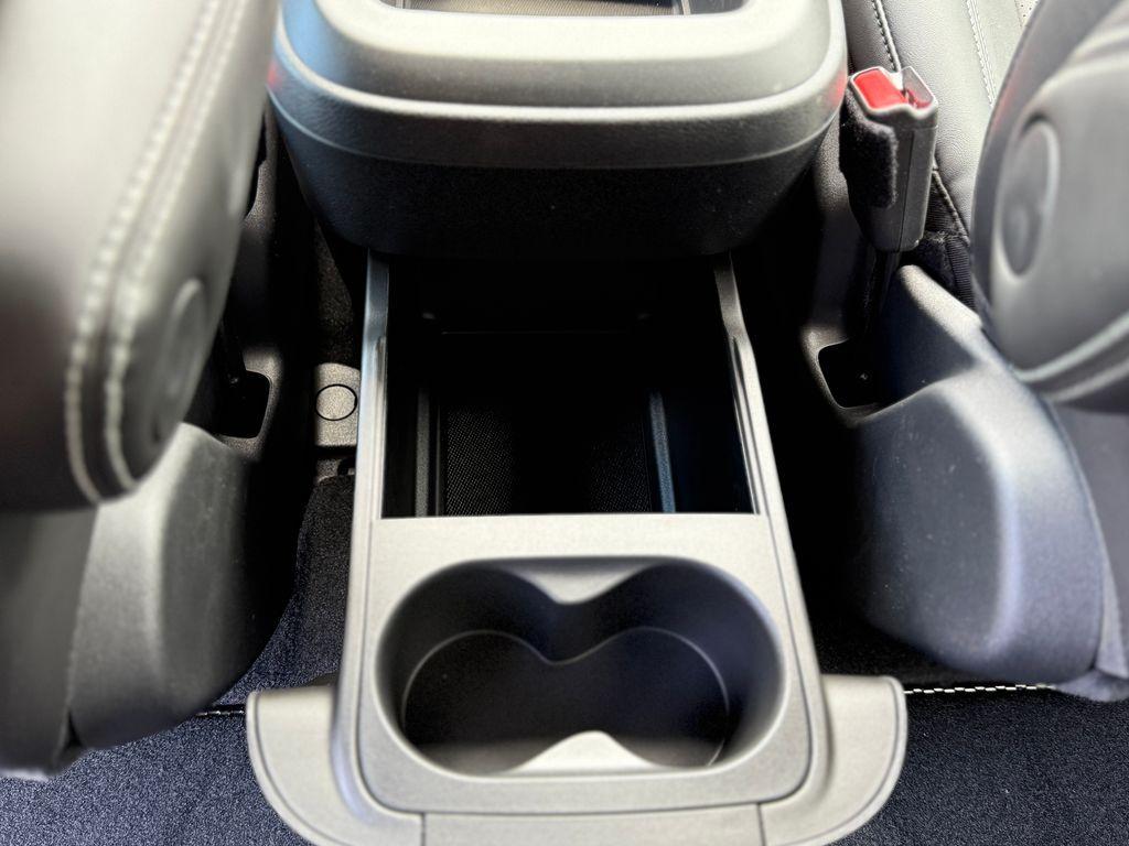 new 2025 Chrysler Pacifica car