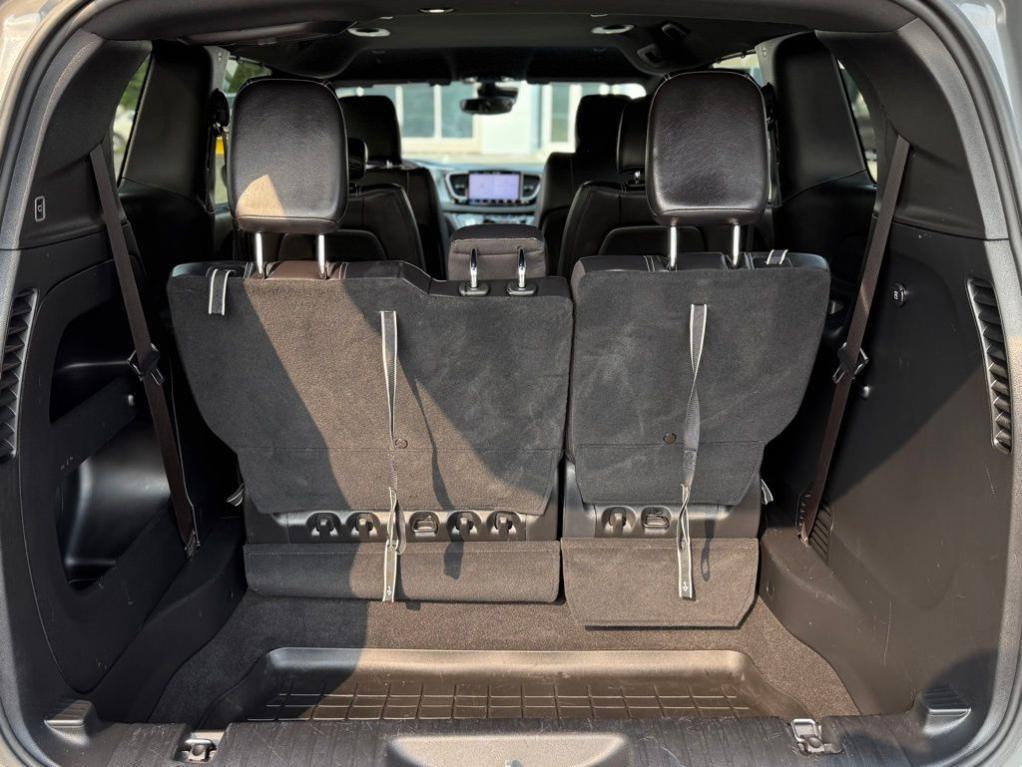 used 2022 Chrysler Pacifica car, priced at $32,372