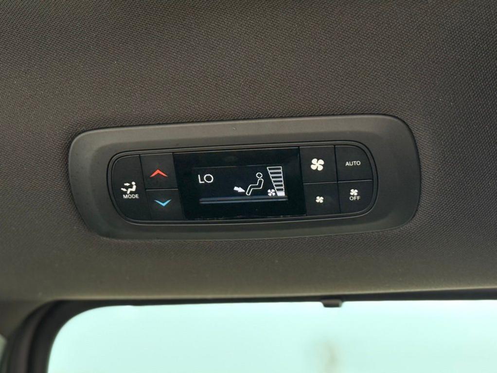used 2022 Chrysler Pacifica car, priced at $32,372