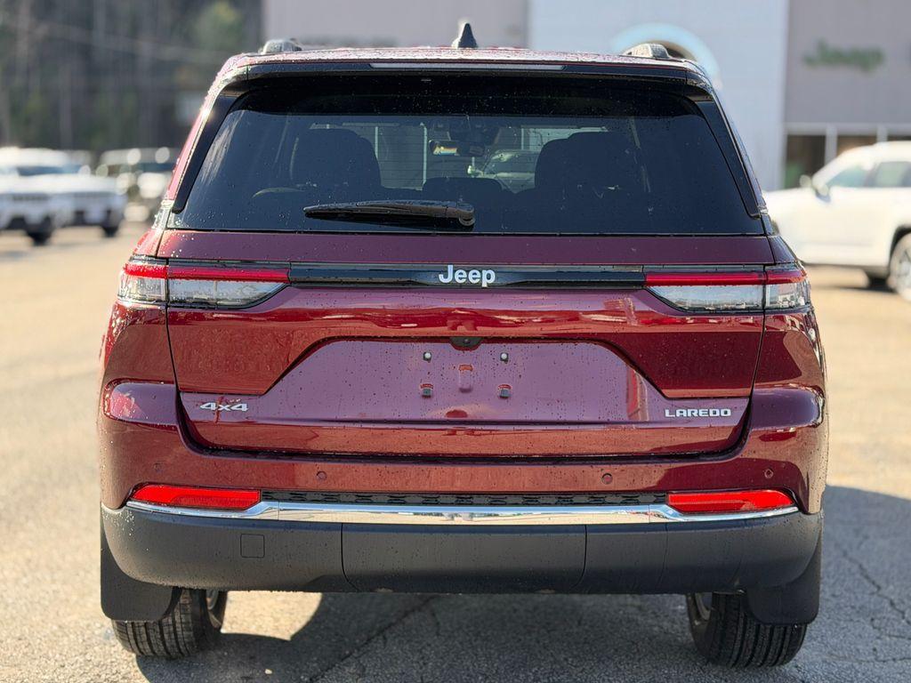 new 2025 Jeep Grand Cherokee car, priced at $41,156