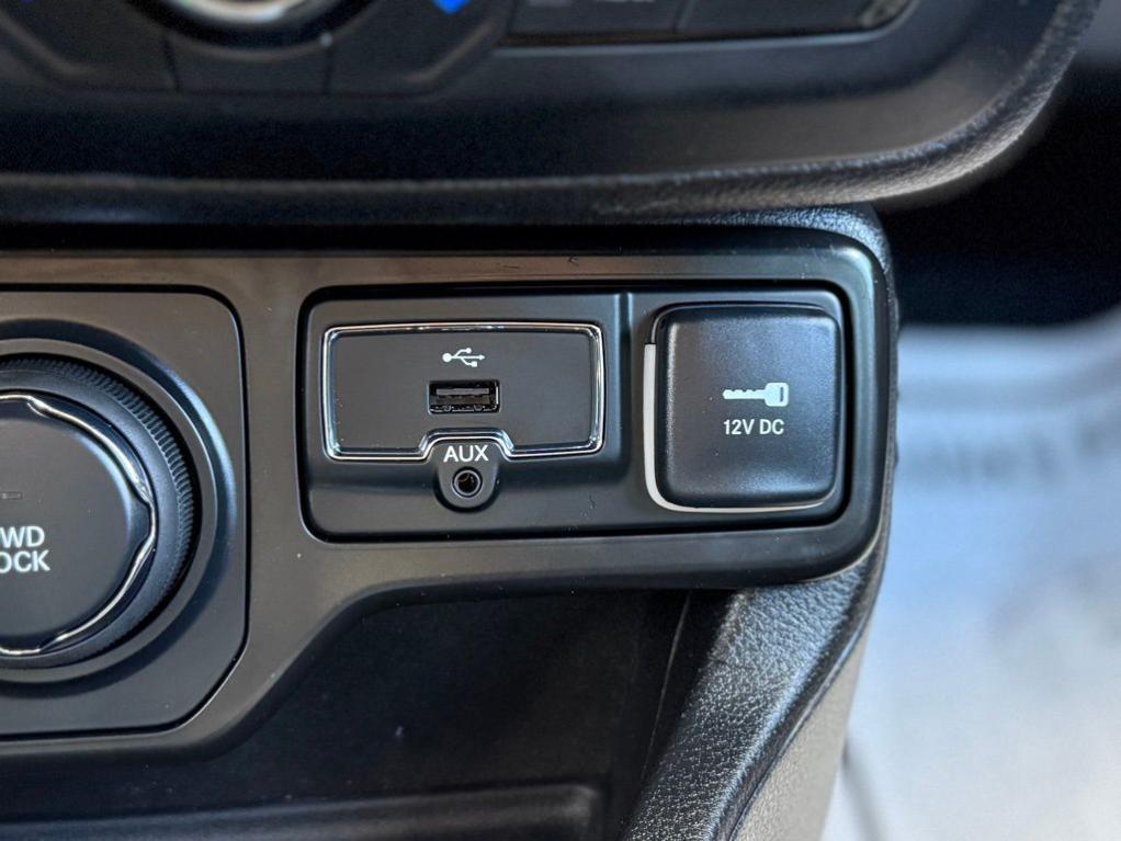 used 2022 Jeep Renegade car, priced at $23,900