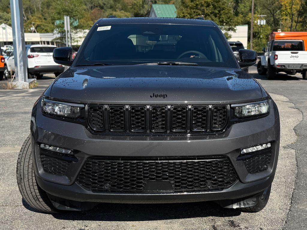 new 2025 Jeep Grand Cherokee car, priced at $51,142