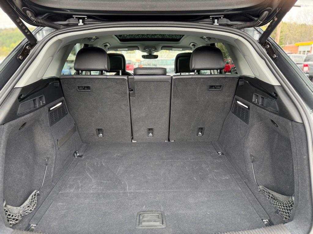 used 2023 Audi Q5 car, priced at $33,987
